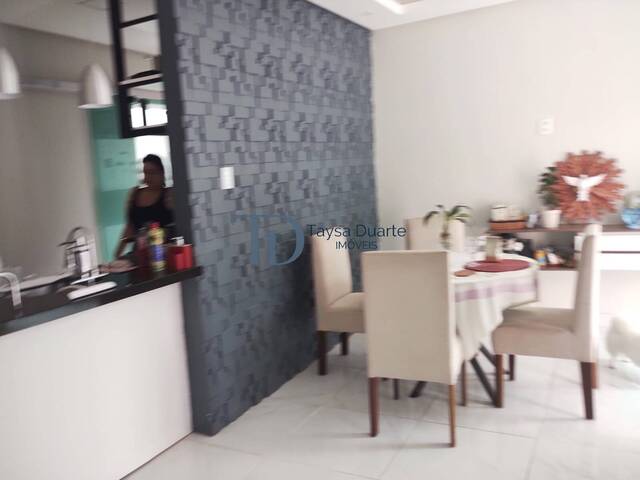 #102 - Casa em condomínio para Locação em Manaus - AM