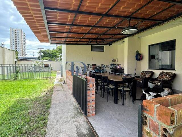 #106 - Apartamento para Venda em Manaus - AM